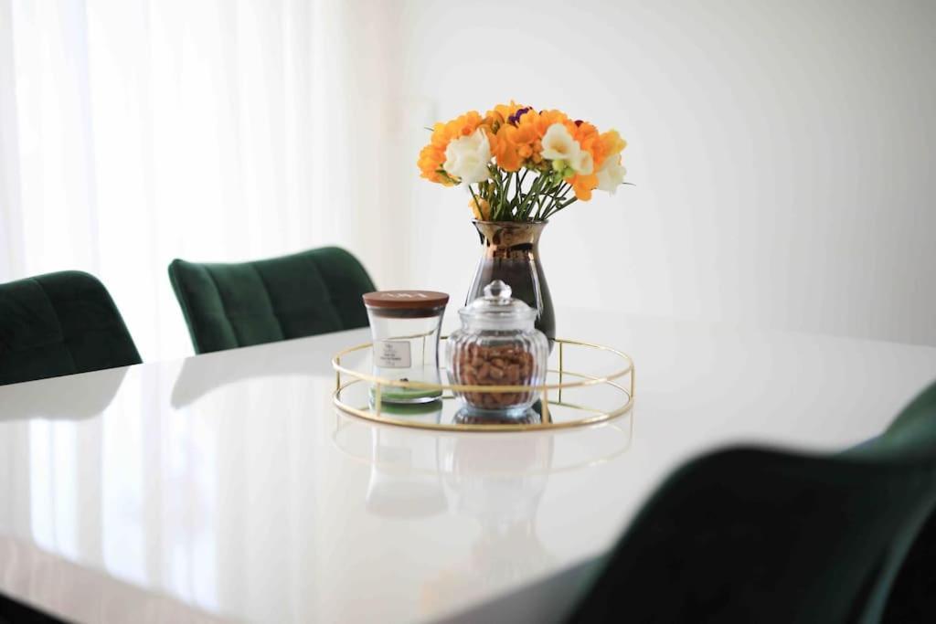 Anna Apartment *